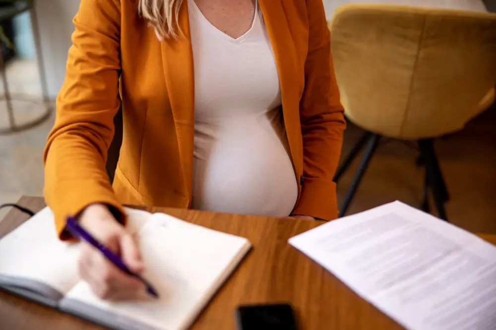 How Surrogacy Contracts Work